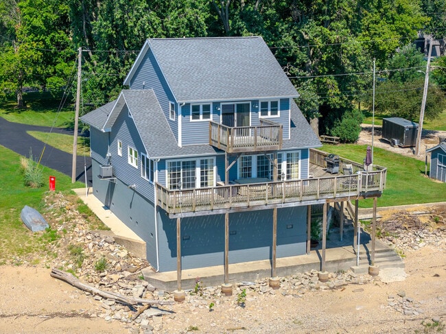 15414 N River Beach Dr