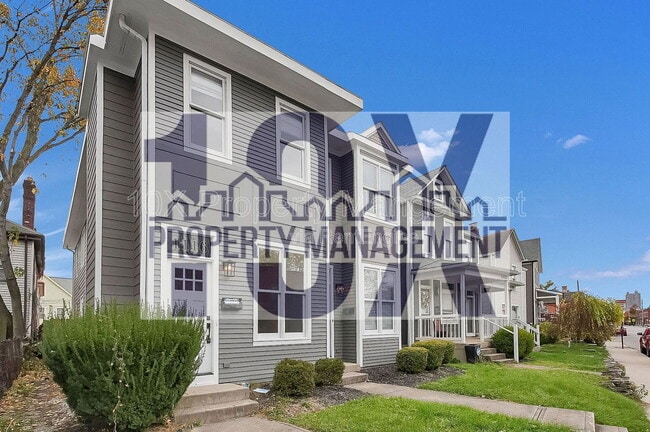 Photo - 1116 Summit St