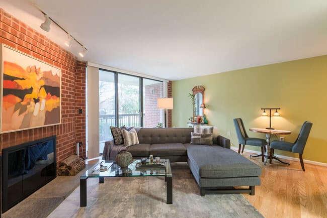 Photo - 1318 22nd St NW Unit 104