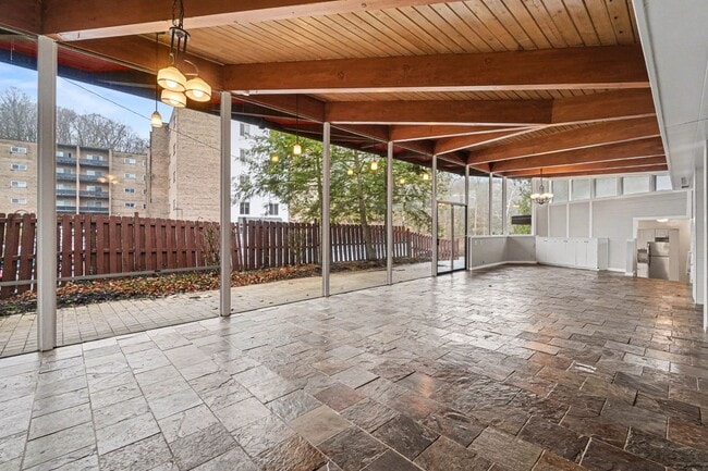 Photo - 3501 Section Rd