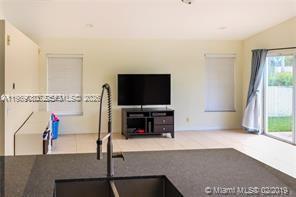 Photo - 19150 SW 16th St