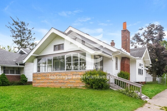 Photo - 202 E Ewing Ave