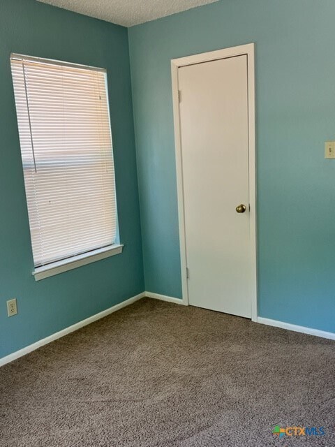 Photo - 1302 S Mesquite Ave