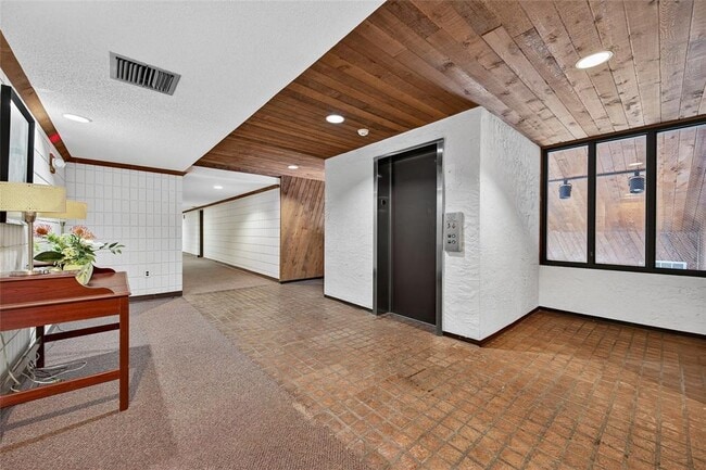 Photo - 2583 Countryside Blvd Unit 3212
