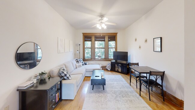 Photo - 3610 N Bosworth Ave