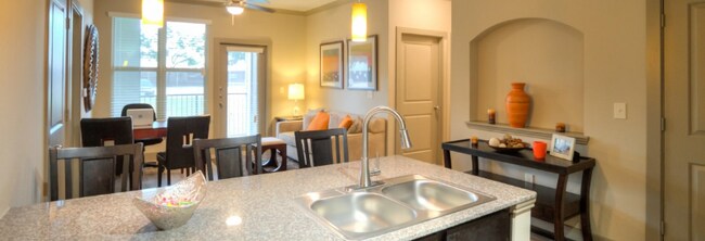 Photo - 6520 Jamail Dr Unit 120