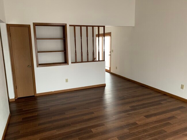 Photo - 612 Pepper Ridge Ct