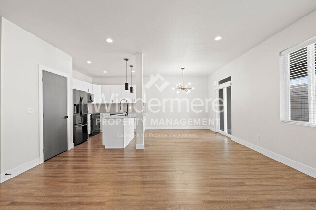 Photo - 18201 E 8th Ave Unit 18201 E 8th