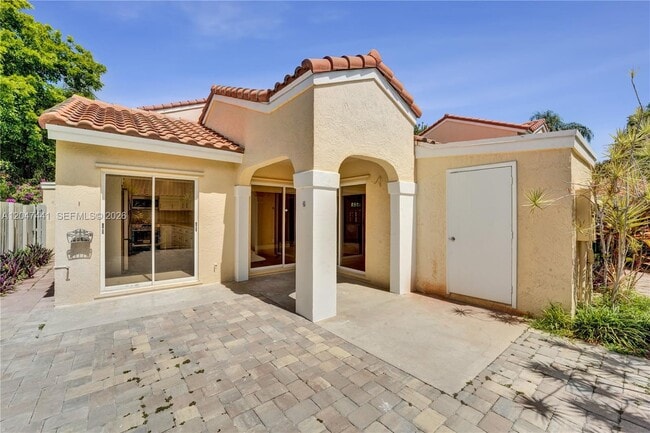 1361 Springside Dr