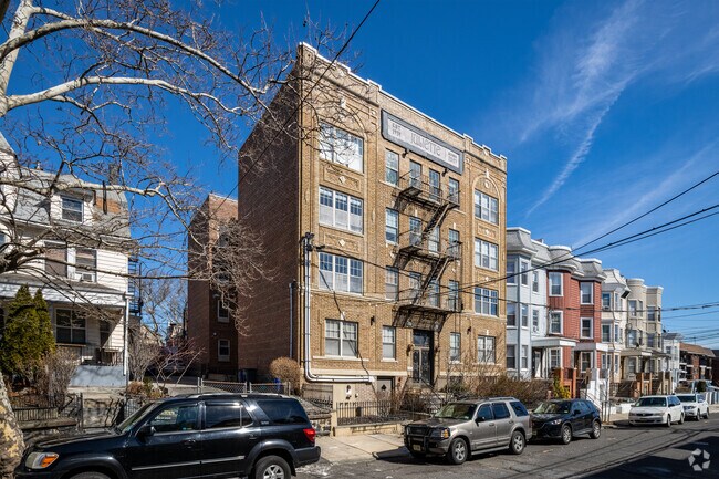 The Juliette - The Juliette Apartments