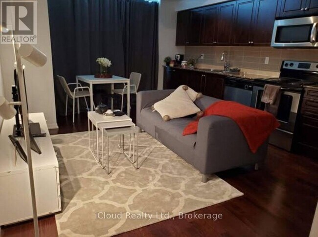 Photo - 209 Fort York Blvd Unit 772