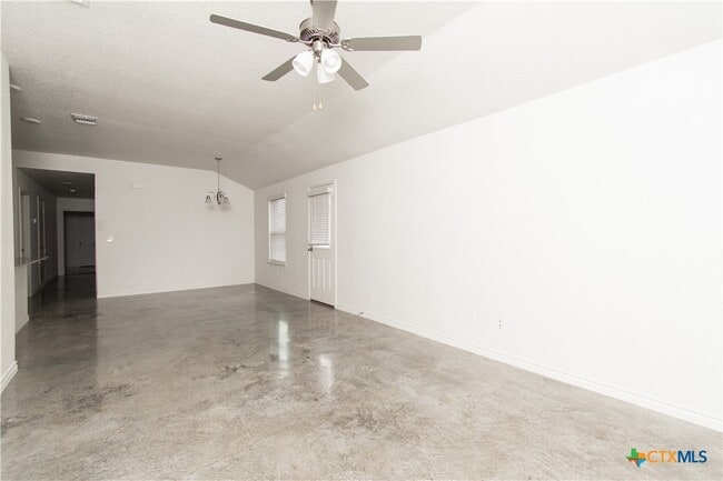 Photo - 1004 Barbara Jordan St