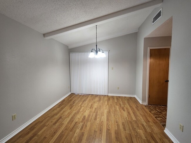 Photo - Cute 3/2 House in PG Area