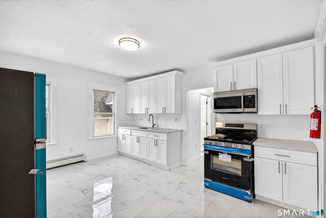 Photo - 168 Black Rock Ave Unit 3rd Floor