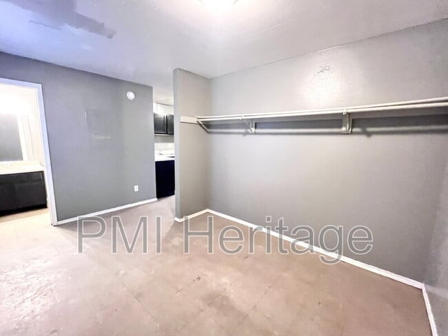 Photo - 809 E Huntsville Ave Unidad Apt 104