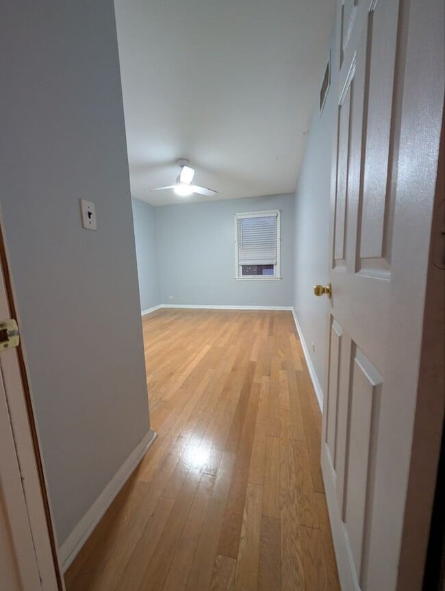 Photo - 2525 Westover Ave