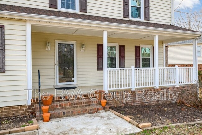 Photo - 1601 Lancashire Dr