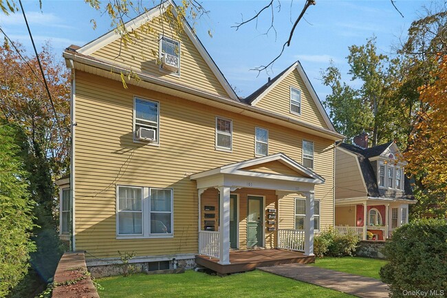 Photo - 105 S Broadway Unit 7