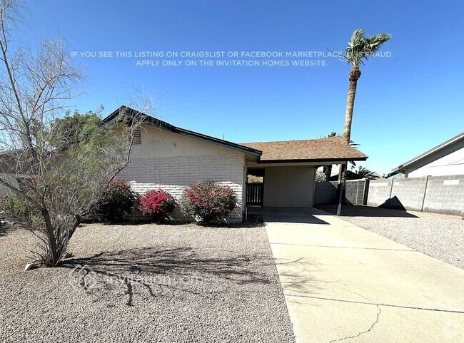 Building Photo - 2346 E Riviera Dr Rental