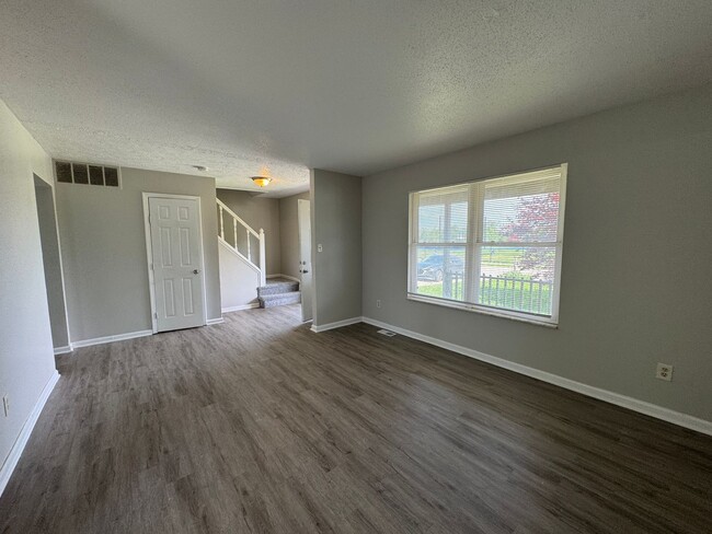 Photo - Far Eastside Large 3 Bedroom 1.5 Bath