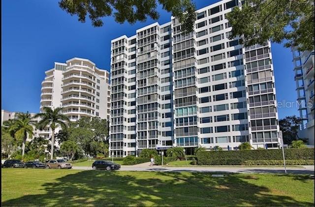 Building Photo - 555 S Gulfstream Ave Unit 303 Rental