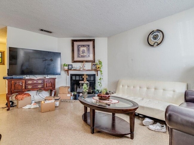 Photo - 6105 Ada Ct