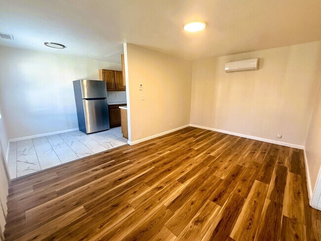 Photo - 2825 67th Ave Unidad 2829 67th Ave