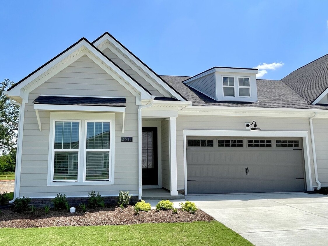 Photo - 2511 Ashbrooke Ct-