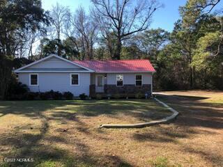 Photo - 1950 Ocean View Dr SW House