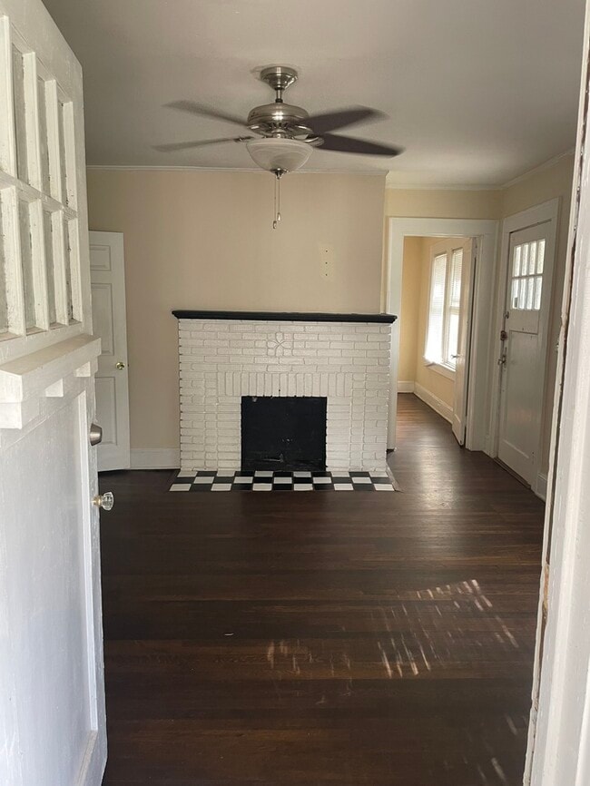 Photo - Super convenient location near Atlantic station and GA Tech University!!Housing Accepted*