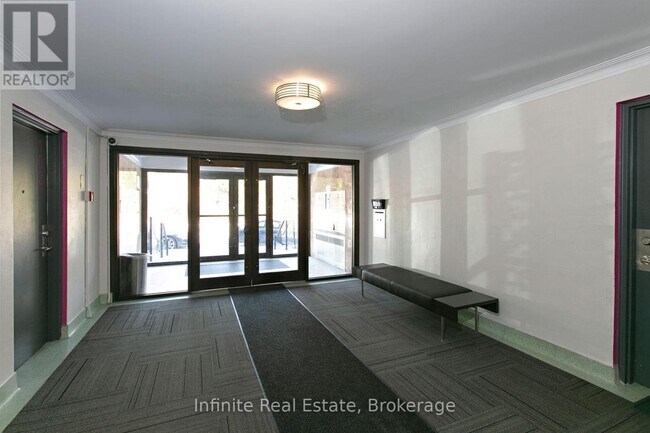 Photo - 1291 Bayview Ave Unit 303
