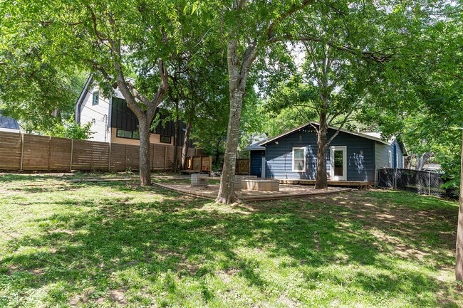 Photo - 1507 Grayford Dr