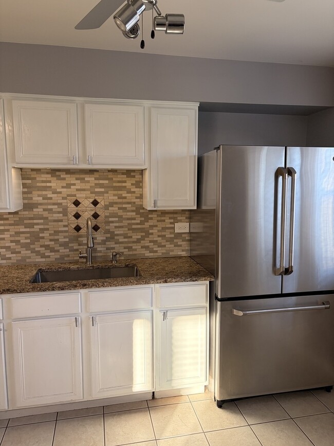 Photo - 8808 45th Pl Unidad 2