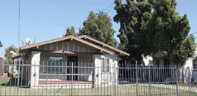 Photo - 801 W 97th Street