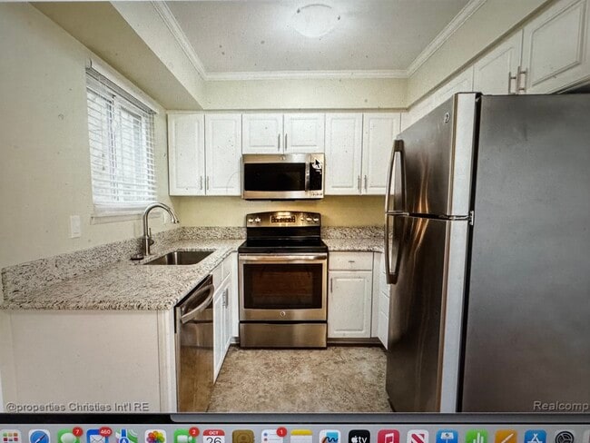 Photo - 1047 N Old Woodward Ave