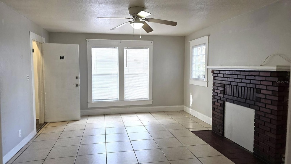 Photo - 1113 S Park Ave Unit 101