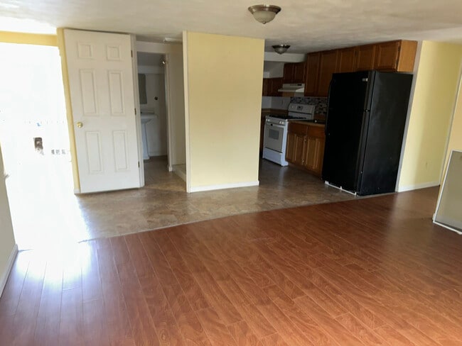 Photo - 623 E Lake Ave Unit A