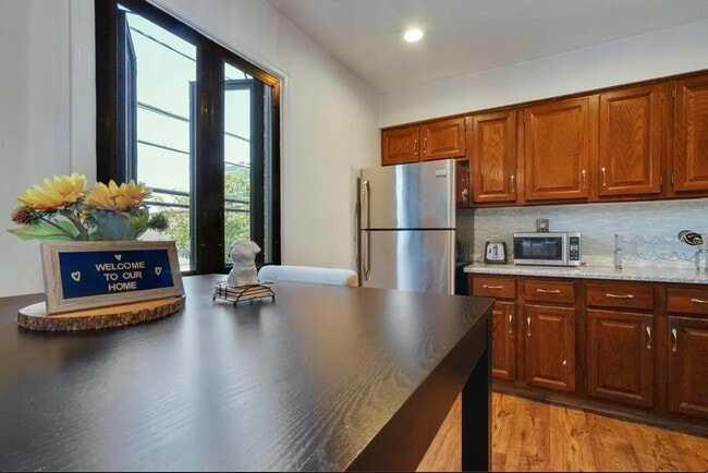 Building Photo - 124 North St Unit B4 Rental