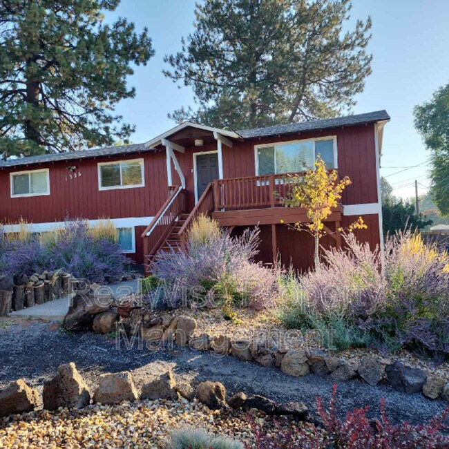 1536 NW 11th St Rental House Rental in Bend, OR