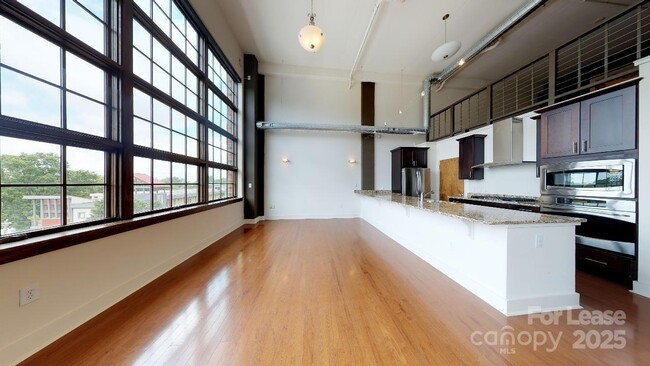 Photo - 715 N Graham St Condo Unit 406