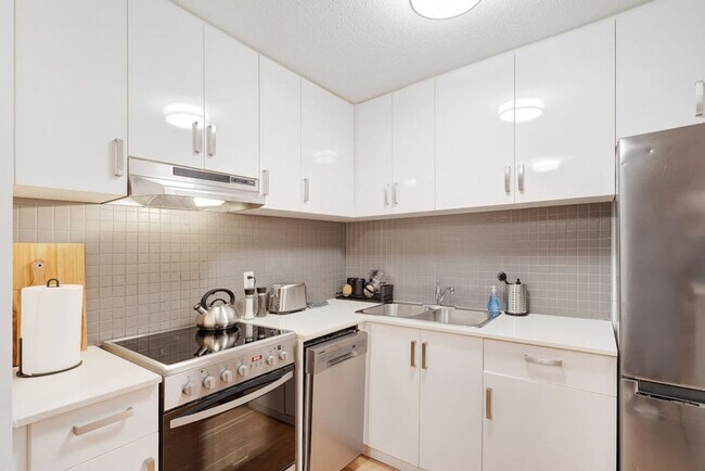 Photo - 1855 W 2nd Ave Unit ID1051798P