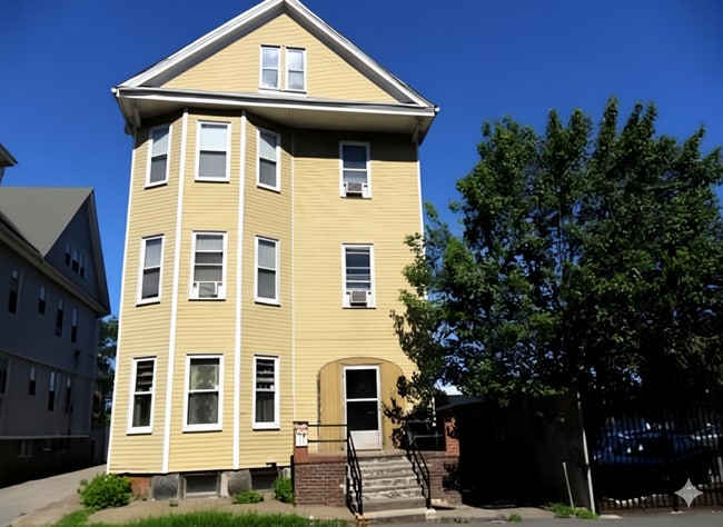 Photo - 24 Everett St Unidad 1