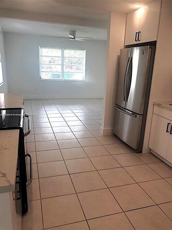 Photo - 300 NW 97th St