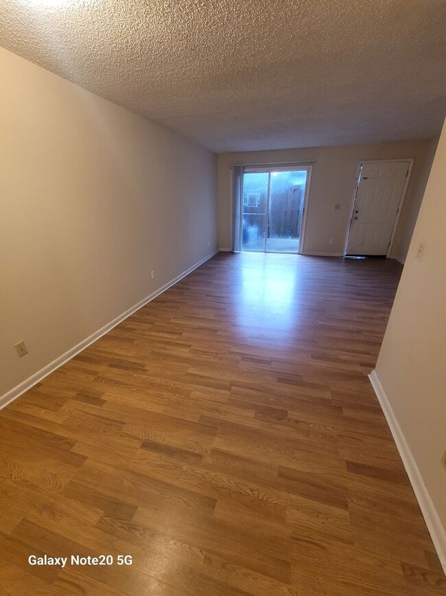 2900 SE 50th Ct Unit Whispering Sands C