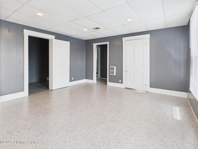 Photo - 1919 Center St