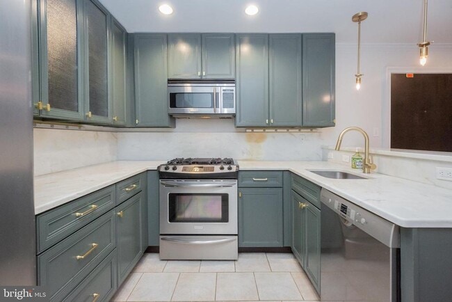 Photo - 1323 Clifton St NW Unidad 3