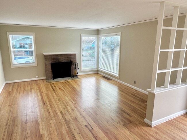 Photo - Rose City Park Neighborhood Quintessential Ranch Home on Corner Lot with Huge Basement, Fenced Ya...