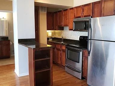 Photo - 4180 N Marine Dr Unit 1011