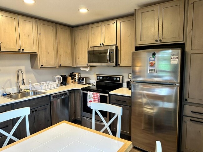 Photo - 259 County Rd