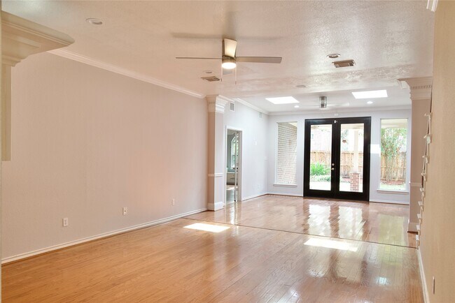 Photo - 6506 Taimer Ct